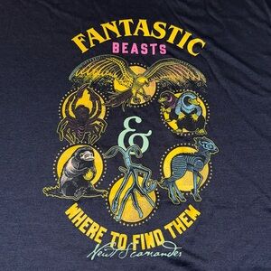 Universal Studios: Fantastic Beasts t-shirt **NEW!!**